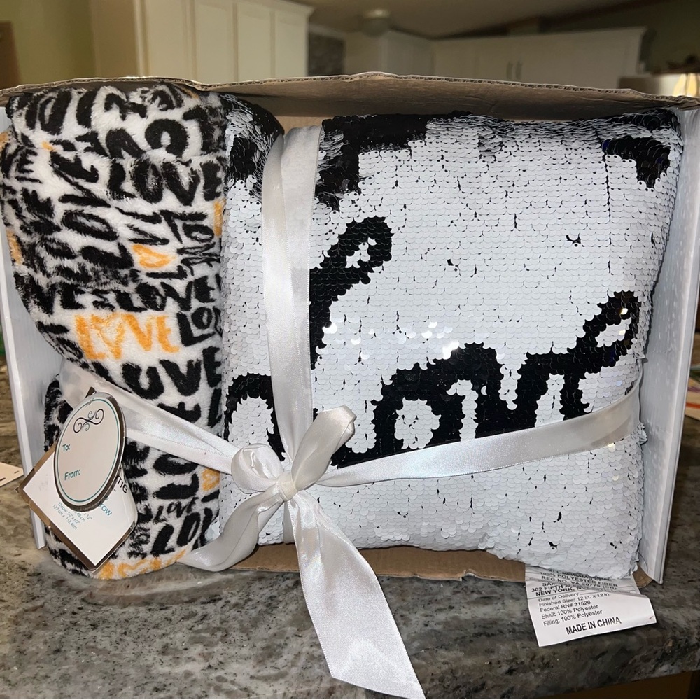 Posh Home Sequin Pillow & Printed Throw Gift Set New NIB Love
